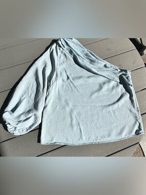 Light blue One Shoulder Top